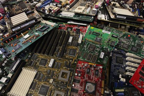 e waste disposal nyc|Electronics & E.